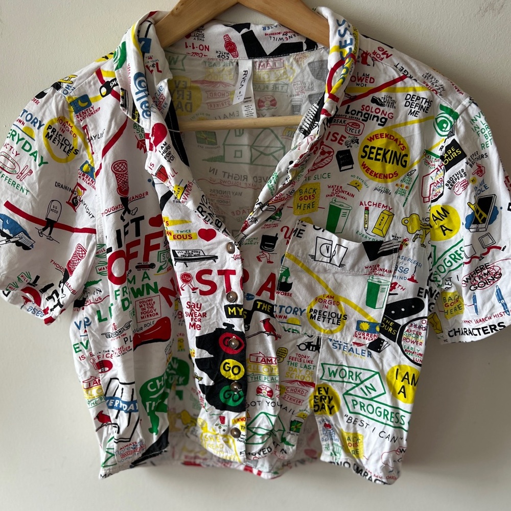 RVCA Printed Cropped Button Up Top S